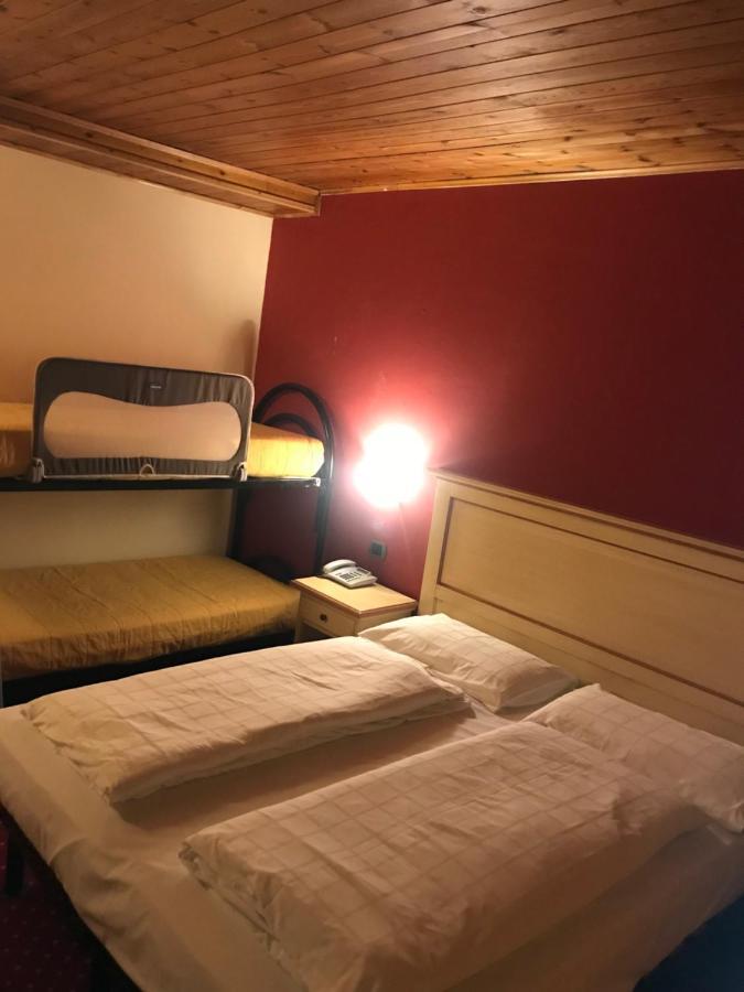 Hotel Bellavista Ponte Di Legno Eksteriør billede
