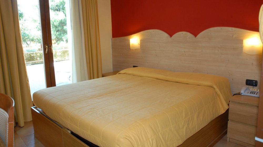 Hotel Bellavista Ponte Di Legno Eksteriør billede